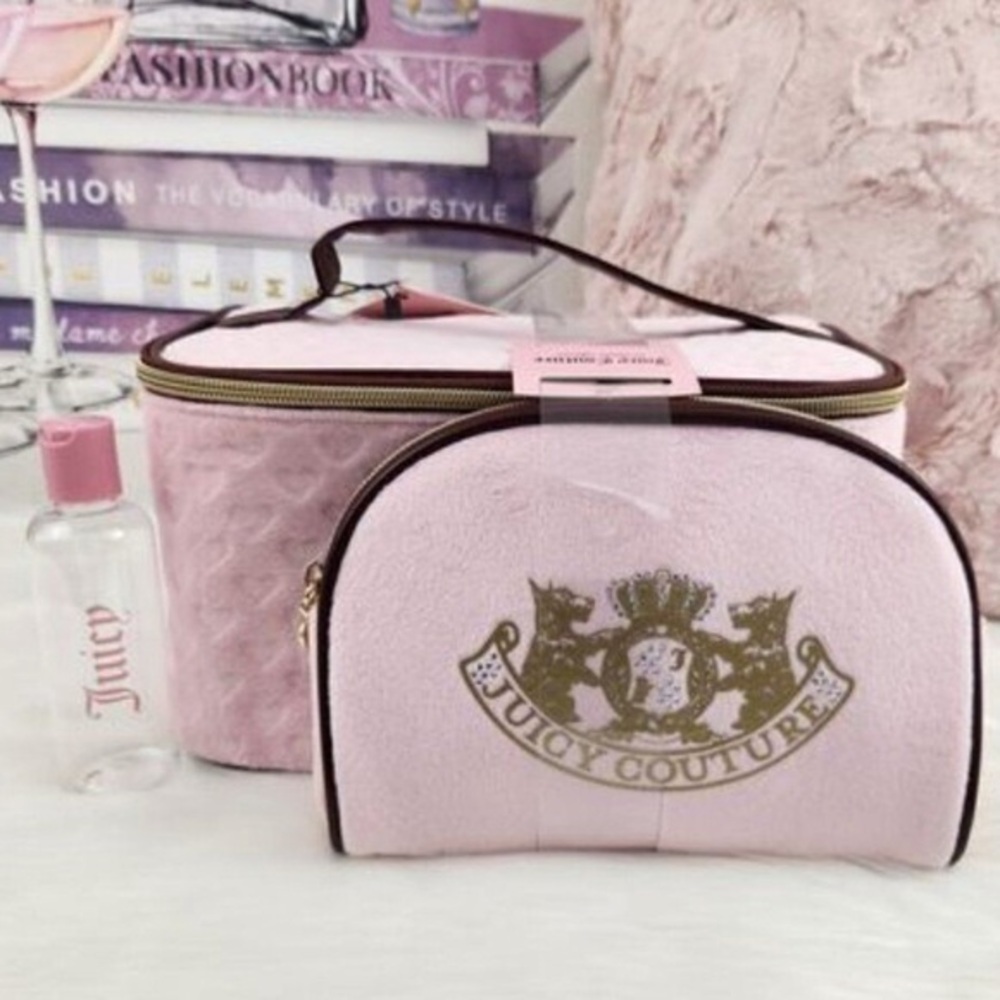 2-PIECE JUICY COUTURE MAKEUP BAG LIGHT PINK AND BROWN‼️